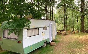Karavan Na Louce